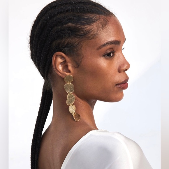 πΊπHPππΊ NWT Cult Gaia Nidia Gold Earrings - Picture 7 of 16